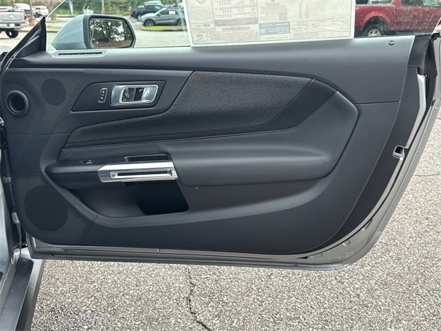 2025 Ford Mustang EcoBoost