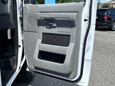 2026 Ford E-350SD Base Cutaway