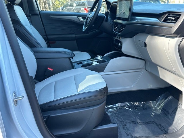 2025 Ford Escape Plug-In Hybrid Base