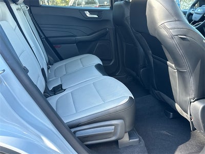 2025 Ford Escape Plug-In Hybrid Base