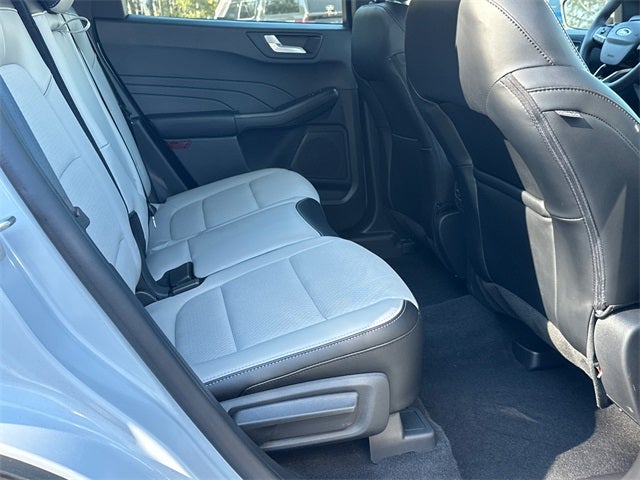 2025 Ford Escape Plug-In Hybrid Base