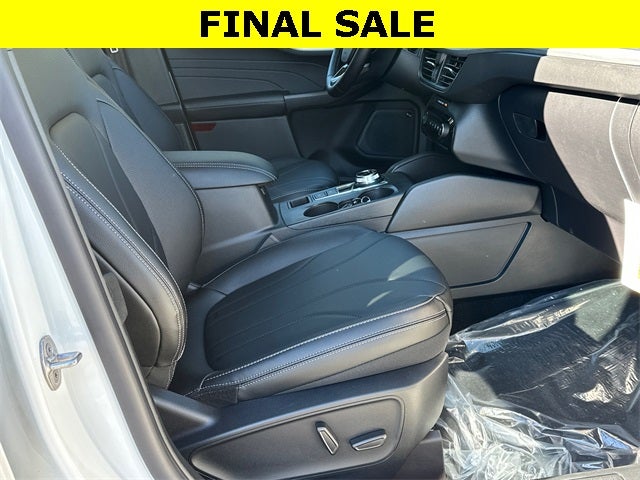 2025 Ford Escape Plug-In Hybrid Base