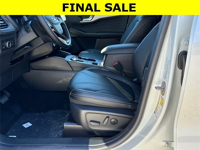 2025 Ford Escape Plug-In Hybrid Base