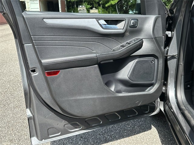 2025 Ford Escape Plug-In Hybrid Base