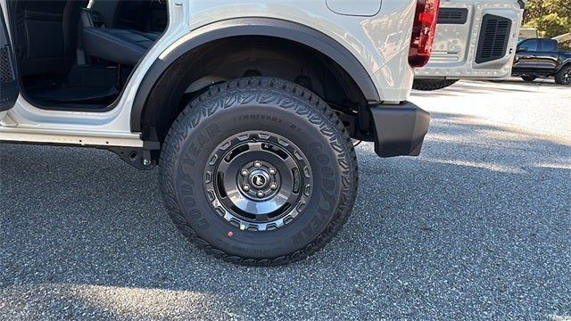 2025 Ford Bronco Base UPFITTED