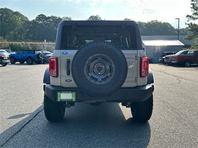 2025 Ford Bronco Base