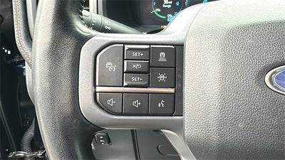 2023 Ford F-150 Lightning Lariat