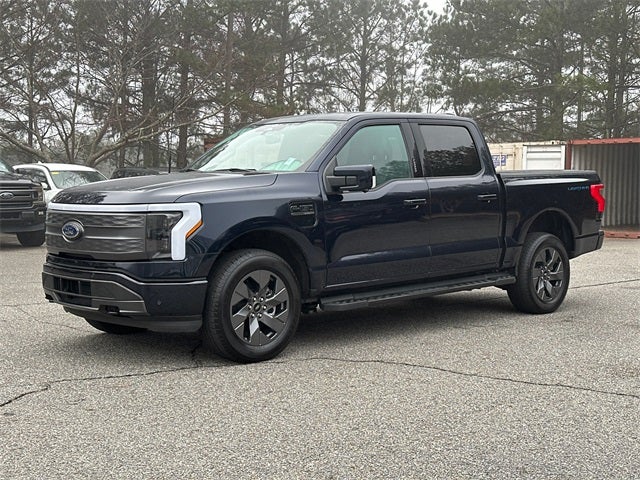 2023 Ford F-150 Lightning Lariat