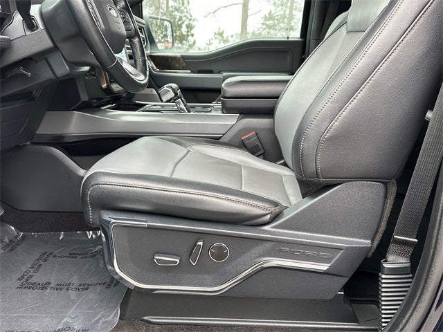 2023 Ford F-150 Lightning Lariat