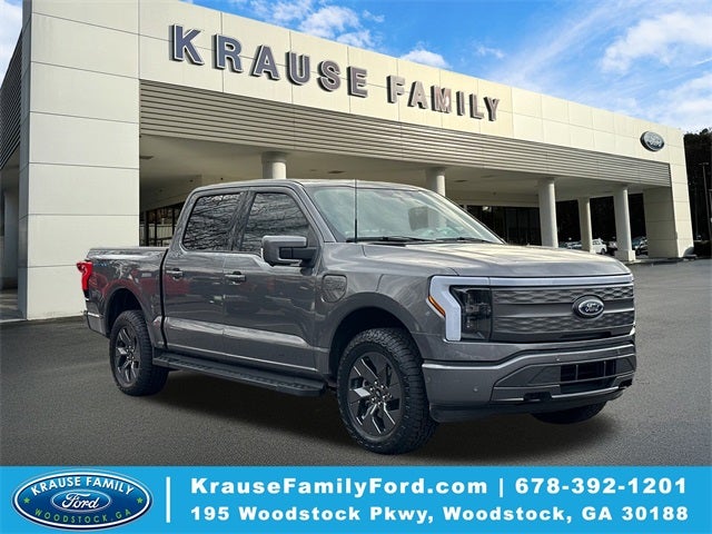 2023 Ford F-150 Lightning Lariat