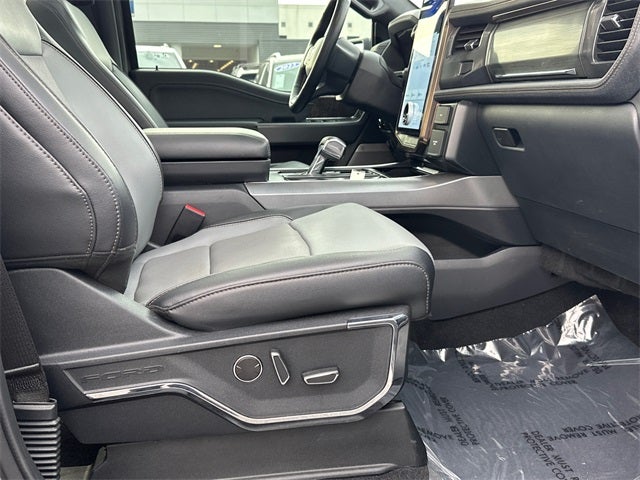 2023 Ford F-150 Lightning Lariat