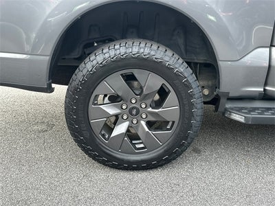 2023 Ford F-150 Lightning Lariat