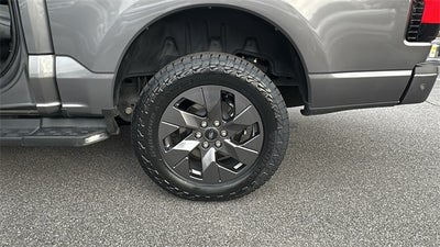 2023 Ford F-150 Lightning Lariat