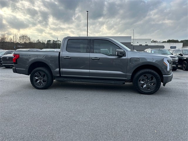 2023 Ford F-150 Lightning Lariat