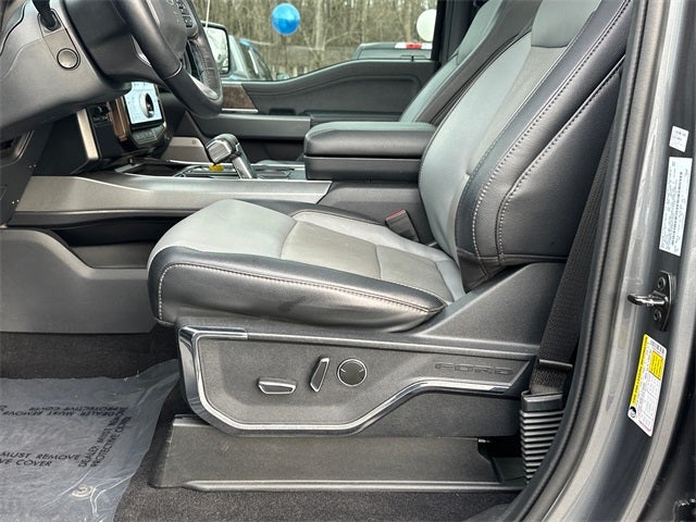 2023 Ford F-150 Lightning Lariat