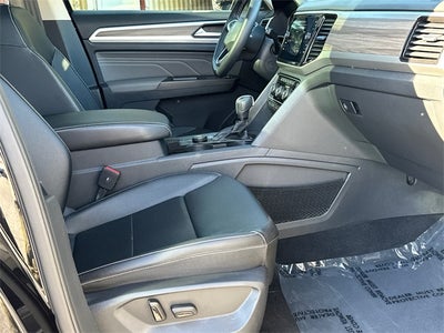 2023 Volkswagen Atlas SEL