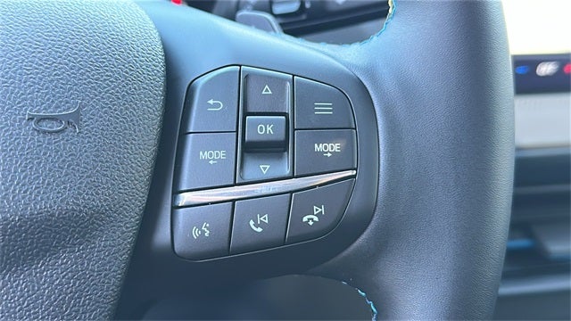 2026 Ford Maverick Lobo High