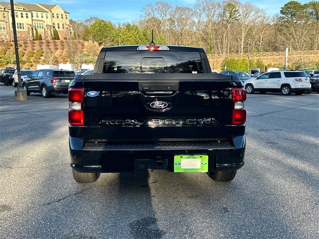 2026 Ford Maverick Lobo High