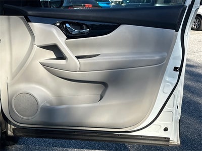 2018 Nissan Rogue Sport SV