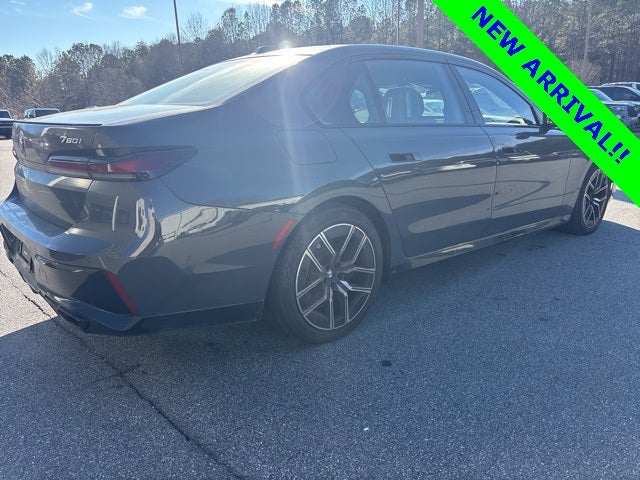 2023 BMW 7 Series 760i xDrive