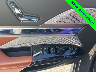 2023 BMW 7 Series 760i xDrive